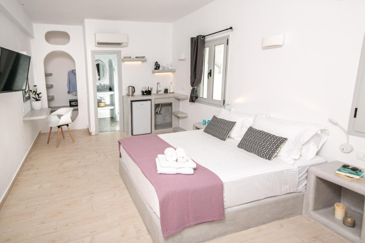 Sensia Luxury Apartment With Hot Tub Oía Exterior photo